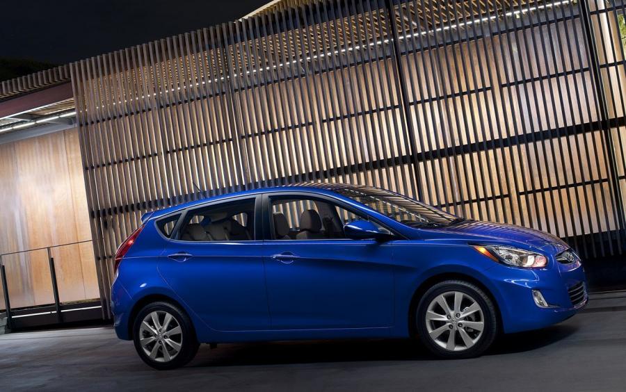 Hyundai Accent 2012 года  (фото 29 из 30)